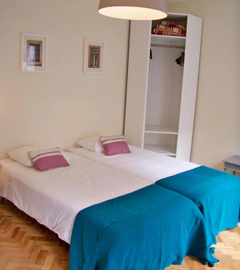 Apartment Almirante 1 Four Bedrooms Lisbon Portugal