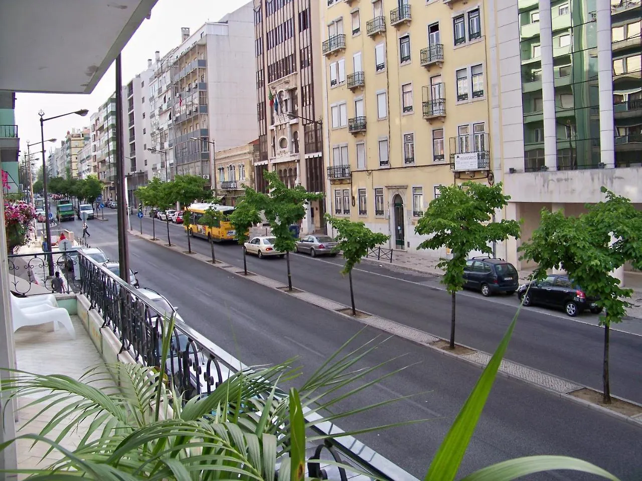 Apartment Almirante 1 Four Bedrooms Lisbon